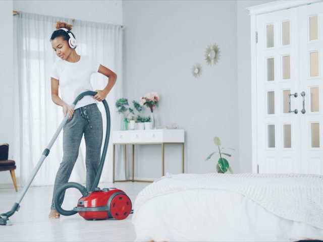 Nettoyage écologique de l’aspirateur : méthodes sûres